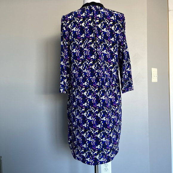 Diane von Furstenberg Shift V-neck Blue Cheetah Floral 100% Silk Cocktail Dress - Picture 7 of 12